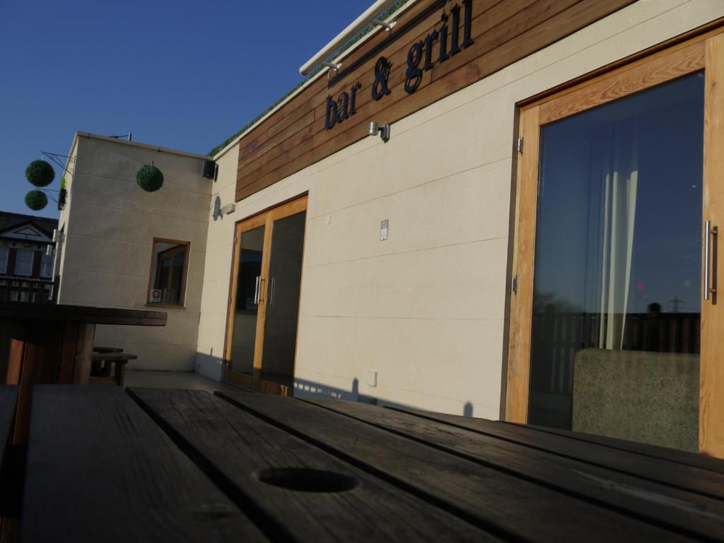 The Lodge Barnby Dun Exterior foto